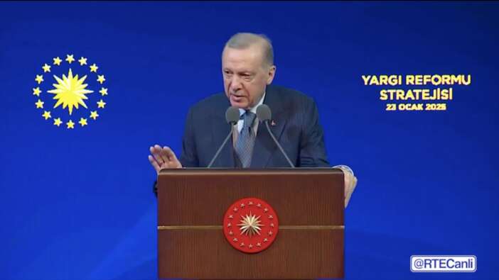 Trafik suçlarına ağır ceza! Cumhurbaşkanı Erdoğan duyurdu: Araçtan inenin ehliyetine el konulacak!