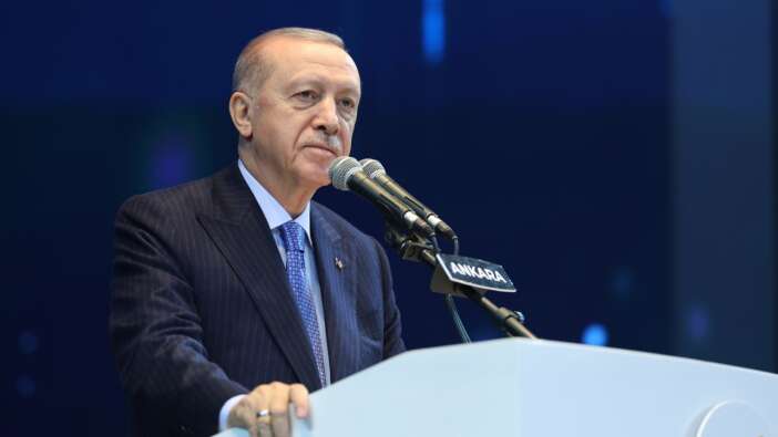 Cumhurbaşkanı Erdoğan, AK Parti Gençlik Kolları 7. Olağan Kongresi'nde! ''Terör baronları yolun sonuna geldi''