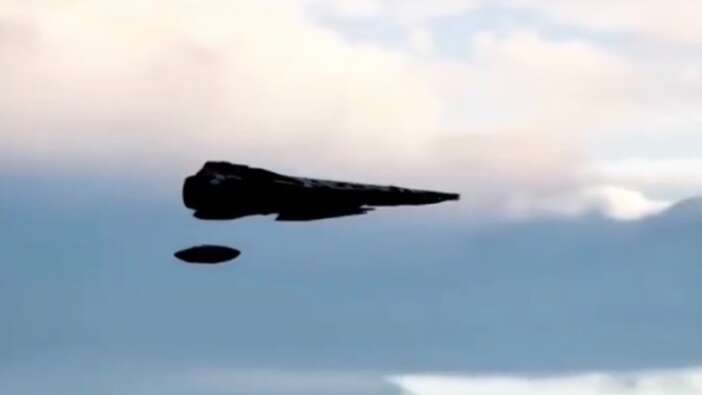 UFO'lar, uzaylılar... Gündüz vakti Kosta Rika'da şok eden görüntüler