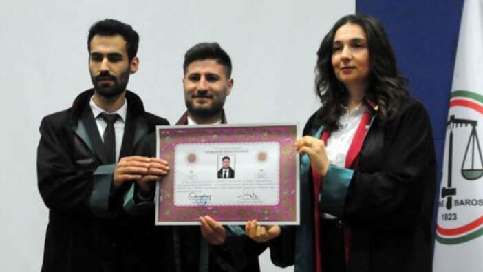 En büyük hayali gerçek oldu... Mübaşir olarak çalıştığı adliyeye böyle döndü