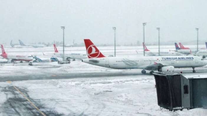 Hava trafiğine kar engeli! Yola çıkacaklar dikkat! THY bazı seferlerini iptal etti