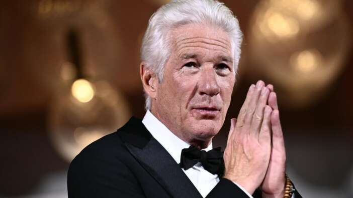 Dünyaca ünlü yıldız Richard Gere'den Trump uyarısı: 'Dünya onunla tehlikede'