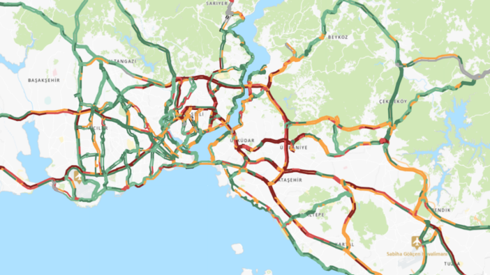 İstanbul’da trafik felç! İşte en yoğun güzergahlar...