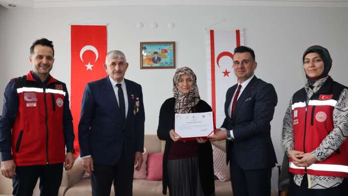 Erzurum'da yarım asırı geride bırakan çiftler onurlandırıldı