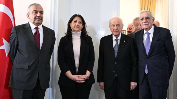 Devlet Bahçeli'den Sırrı Süreyya Önder'e: Daha barış halayı çekeceğiz