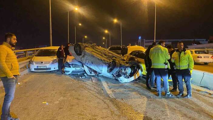 Ankara’da korkunç kaza: 9 araçlı zincirleme kazada 4 kişi yaralandı