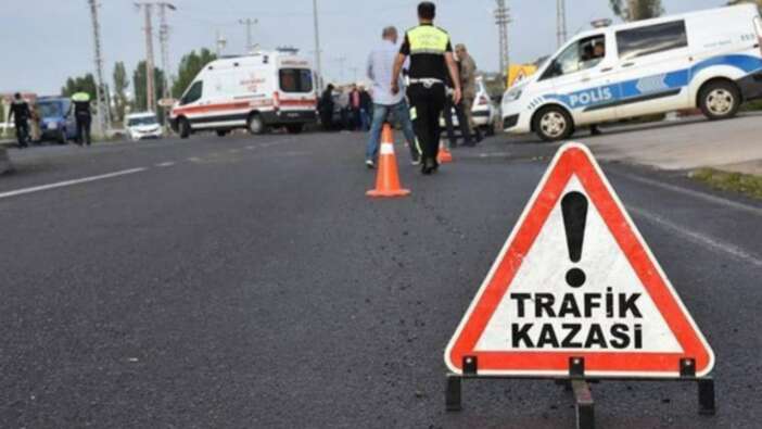 Mardin'de son dakika kaza! Otomobil devrildi Yaralılar var