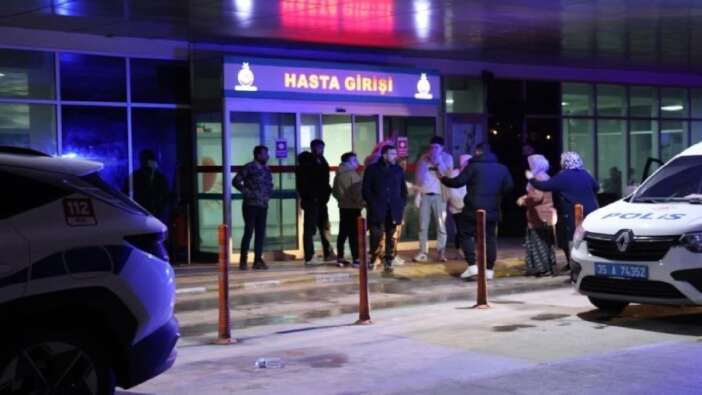 İzmir'de bıçaklı kavga: Ölü ve yaralılar var!
