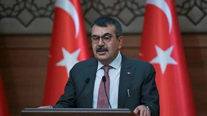 Bakan Tekin'den gençliğe mesaj: Önümüzdeki yüzyılı gençlere emanet edeceğiz