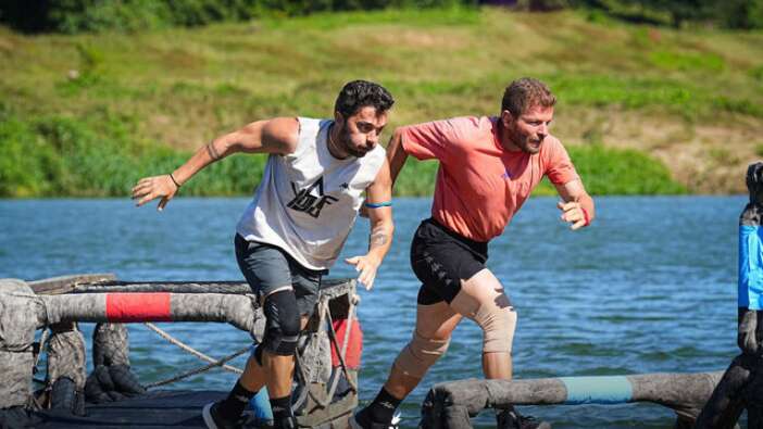 Survivor'da hangi takım kazandı? 14 Mart Survivor ödül oyununu kim aldı?