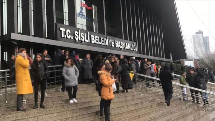 Şişli Belediyesi'nde kayyum depremi: Başkan yardımcıları istifa etti!