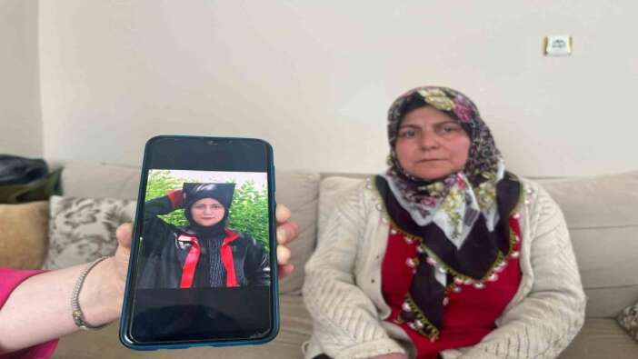 Eskişehir'de "Okula gidiyorum" deyip evden çıkan ve arkadaşıyla kayıplara karışan 14 yaşındaki kızdan haber alınamıyor...