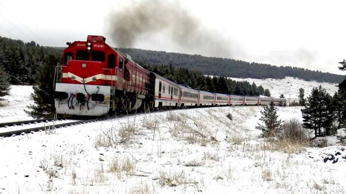 Nisan'da kar sürprizi; Türkiye'ye yeni bir soğuk hava dalgası geliyor