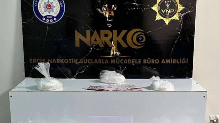 Van’da 3 kilo 294 gram uyuşturucu yakalandı