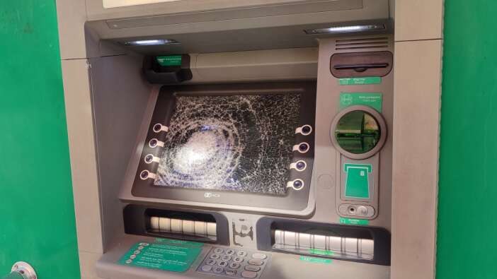 Alanya'da banka ATM'lerine saldırı