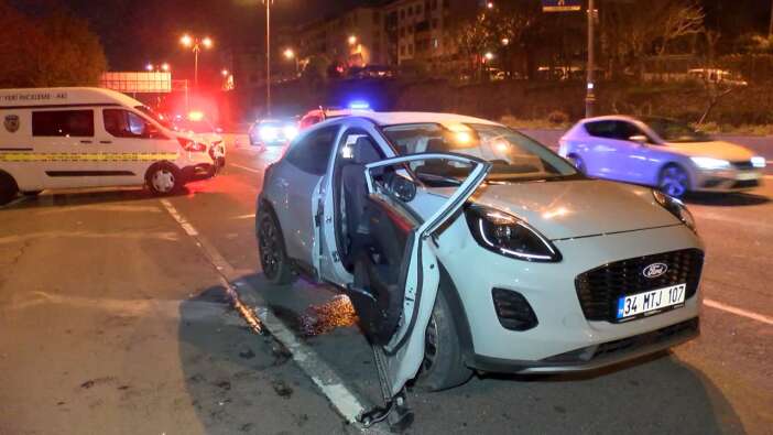 Bayrampaşa TEM Bağlantı Yolu'nda zincirleme kaza: 2 ölü, 4 yaralı