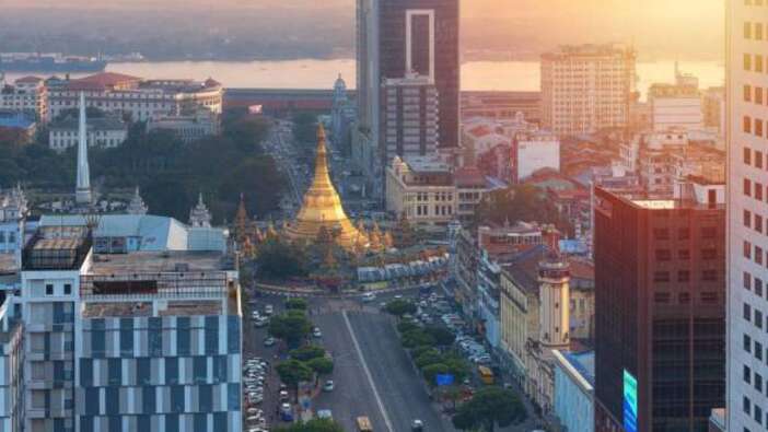 Myanmar'da askeri yönetim liderinin kararıyla 4 bin 893 mahkum serbest bırakıldı