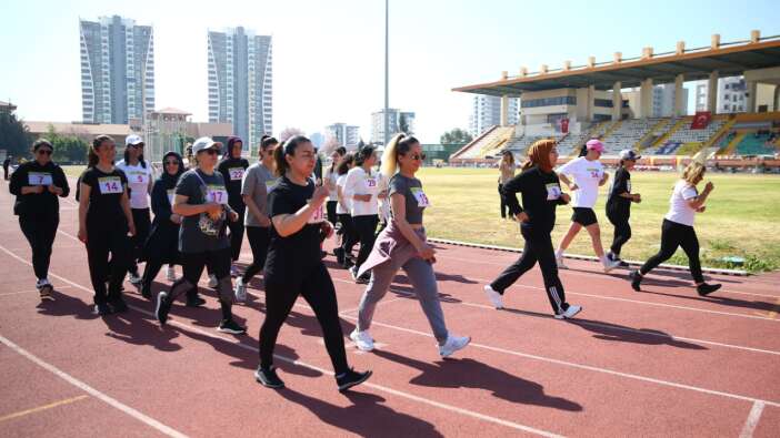 Mersin'de postacılar milli takıma seçilebilmek için yarıştı