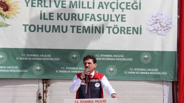 Silivri'de çiftçiye ayçiçeği ve kuru fasulye tohum temin edildi
