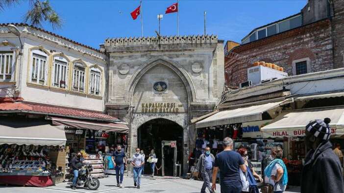 Kapalıçarşı’da kara para operasyonu! 36 kişi gözaltına alındı, paralara, arsalara, evlere el konuldu