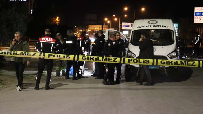 Denizli'de çöpe atılan bebek: Eski sevgilisinden hamile kaldığı bebeğini evde doğurup çöpe atmış