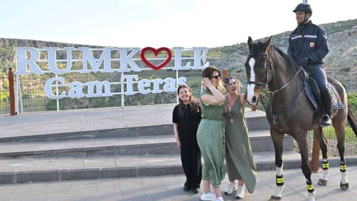 Fırat'ın incisi Rumkale'de atlı birlikler göreve başladı