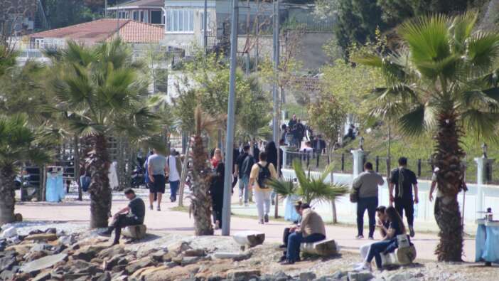 Tekirdağ’da bahar coşkusu: Alkaya Sahili dolup taştı
