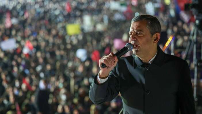 Bu da 23 Nisan provokasyonu! Valilikten CHP'nin 1. Meclis'ten Anıtkabir'e yürüyüş talebine  ret!