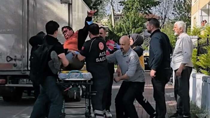 İnegöl’de kontrolsüz kavşakta kaza: Motosiklet sürücüsü ağır yaralandı