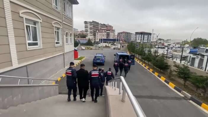 Tekirdağ’da şantaj çetesine darbe! 8 milyon TL’lik dolandırıcılık, 1 tutuklama