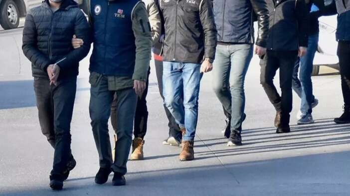 Kripto dolandırıcılarına darbe! Kahramanmaraş merkezli 4 ilde 18 gözaltı, milyonluk hesaplara el konuldu!