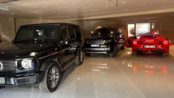 İstanbul'da yolsuzluk operasyonu! Lüks otomobilleri otoparkta gizlediler, milyonluk araçlara el konuldu