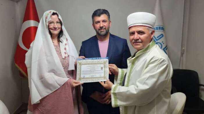 Köyceğiz'in "Alman hemşiresi" Jaenine, Müslüman olup Canan ismini aldı