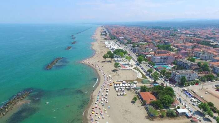 Doğal değil yapay felaket! Karadeniz Karasu’yu yutuyor! O mahallelerde tüm binalar yıkılacak!