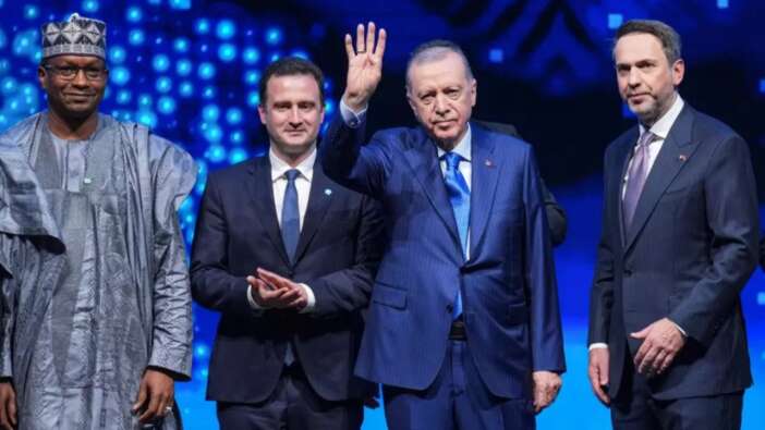 Cumhurbaşkanı Erdoğan müjdeyi verdi: Akkuyu'dan ilk elektriği bu yıl sonunda vereceğiz