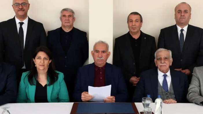 Kongre tamam, peki fesih ne zaman? Cumhurbaşkanlığı kanadından dikkat çeken mesaj: Taviz ya da pazarlık söz konusu değil!