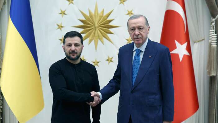 Tarihi buluşmaya günler kaldı! Zelenski'den Türkiye kararı: “Perşembe günü Putin’i İstanbul’da bekliyorum”