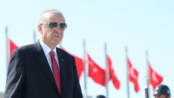 Cumhurbaşkanı Erdoğan’dan gençliğe 19 Mayıs mesajı: Gençlerimizin hakkını teslim ederek çok çalışma azmimizi canlı tutacağız.