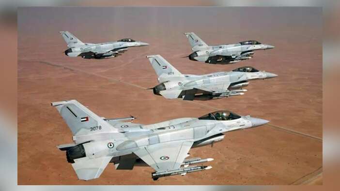 Yemen'de BAE'ye ait uçak düştü...