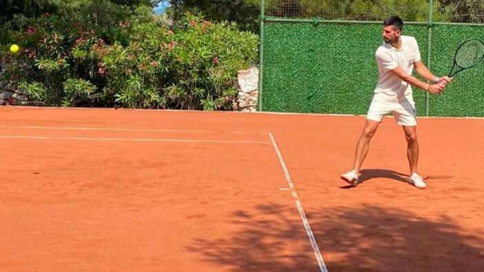 Novak Djokovic ve Oscar ödüllü aktör Eddie Redmayne, Bodrum'a geldi