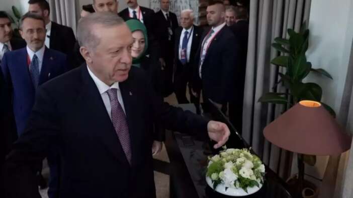 Erdoğan ile Aliyev'in Budapeşte’deki samimi buluşması yüzleri güldürdü: Gel bir sarılayım sana!