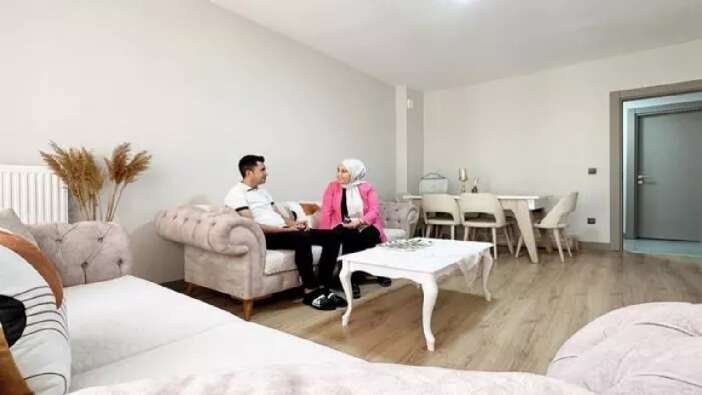 Depremde 1400 kişiye mezar olmuştu! Ebrar sitesinde yeniden bayram kutlanacak...
