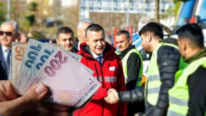 Bayram öncesi büyük jest! Esenyurt Belediyesi, 3 bin personele toplam 100 milyon TL ikramiye ödedi