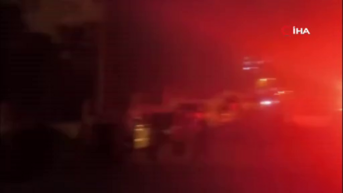 Ekipler alarmda! Polis Lojmanında korkutan yangın! 13 kişi hastaneye kaldırıldı