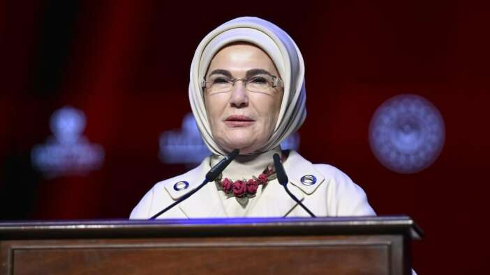 Emine Erdoğan'dan YKS mesajı: “Gerçek başarı içindeki inanç ve cesarette saklıdır”