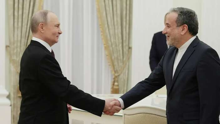 Gündem ABD'nin saldırısı! İran Dışişleri Bakanı Moskova’da! Putin'le kritik görüşme başladı