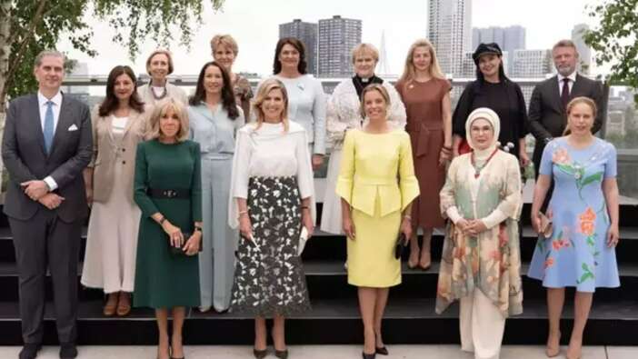 Emine Erdoğan’dan NATO Zirvesi’nde anlamlı diplomasi : Lider eşleriyle kültür ve insanlık konularını ele aldı!