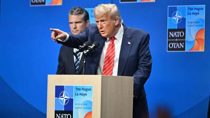 Trump'tan Rusya'ya tarihi çağrı: Putin bu savaşı sona erdirmeli. İnsanlar görülmemiş seviyede ölüyor