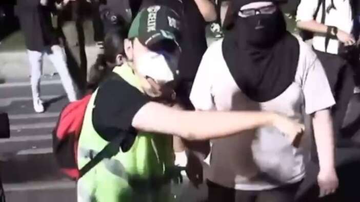 Saraçhane ergeni yakalanıp gözaltına alındı... "Bir bir asılacaksınız" diye tehditler savurmuştu