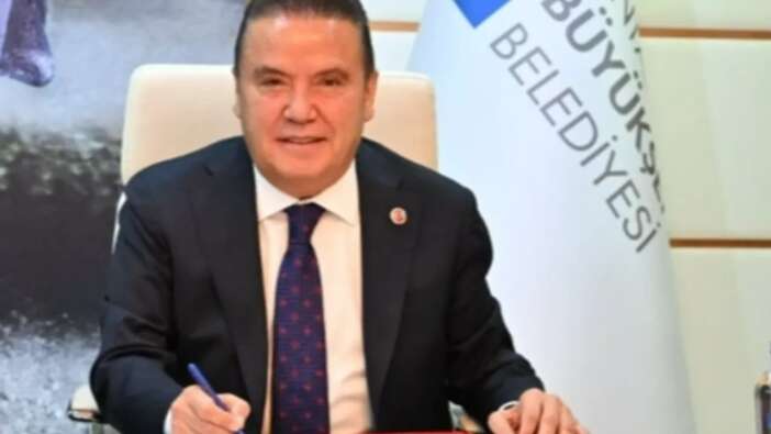 İçişleri Bakanlığı bildirdi! Rüşvet soruşturmasında yeni gelişme: Muhittin Böcek görevden uzaklaştırıldı